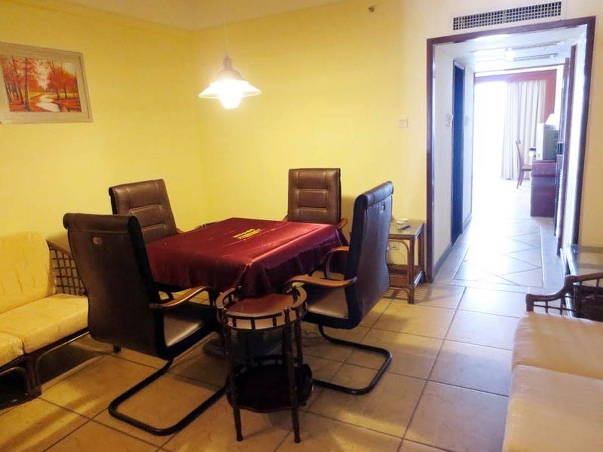 סניה Linda Seaview Hotel מראה חיצוני תמונה