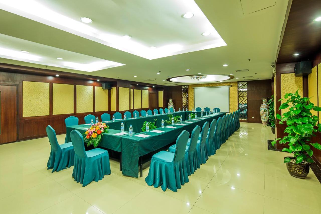 סניה Linda Seaview Hotel מראה חיצוני תמונה